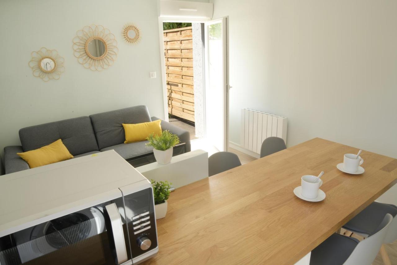 T2 - 28M2 Avec Cour Et Stationnement, Wifi Et Linge Fournis Lejlighed Angoulême Eksteriør billede